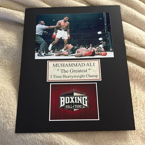 Ali​ - Picture 1 of 1